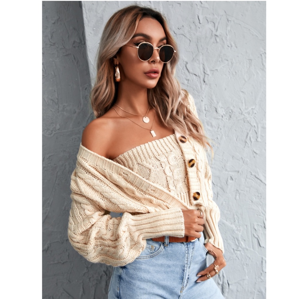 2 Piece Knit Set: Beige Tube Top & Cardigan - Picture 4 of 7
